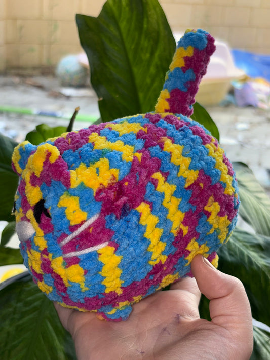 Loaf cat - purple/yellow