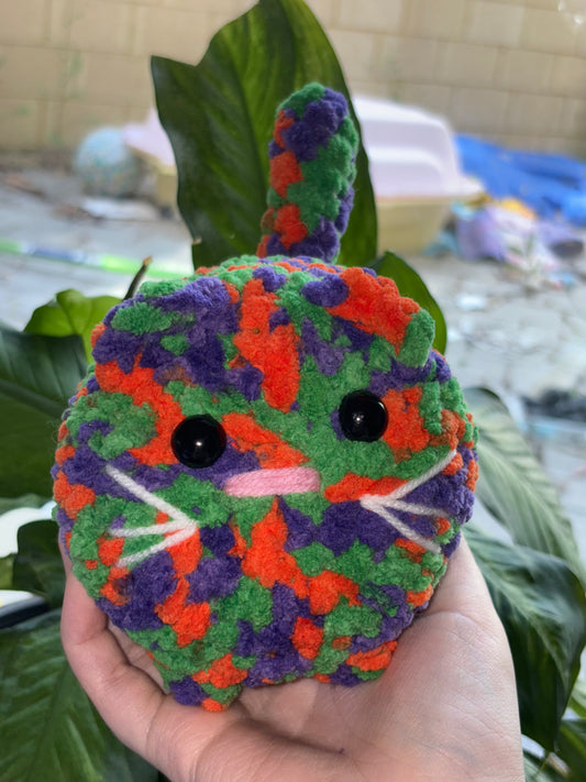 Loaf cat - purple/orange