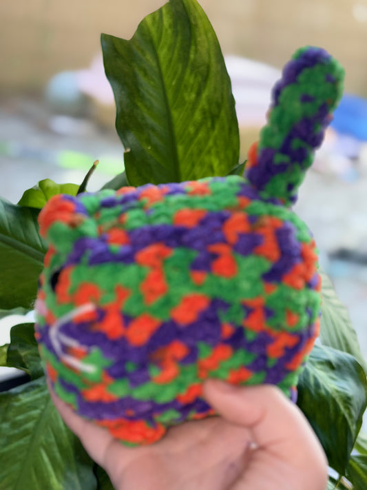 Loaf cat - purple/orange