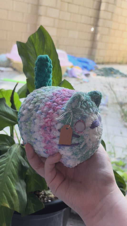 Loaf cat - teal/pink